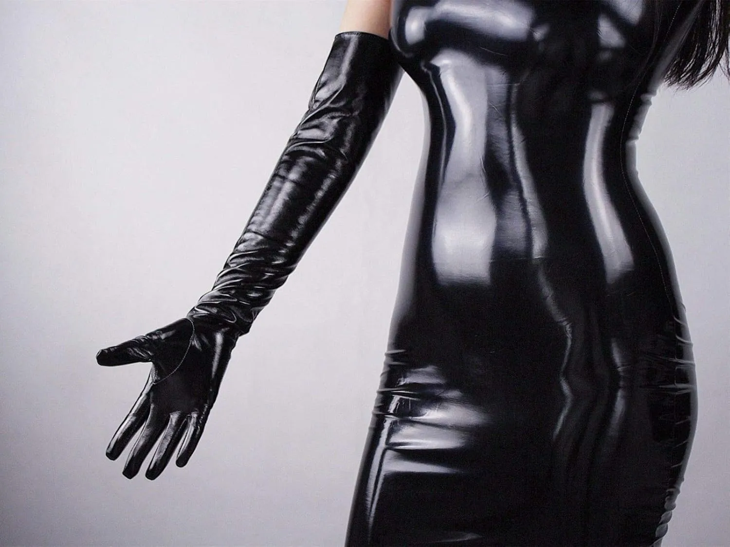 DooWay Women Opera Leather Gloves Shine Wet Look 24 inches Faux Patent Leather PU for Evening Costume Dance Pageant