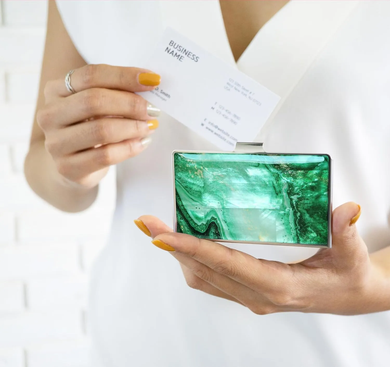 MADDesign Mother of Pearl Business Card Case Carrier Holder Wallet (Marble Green)