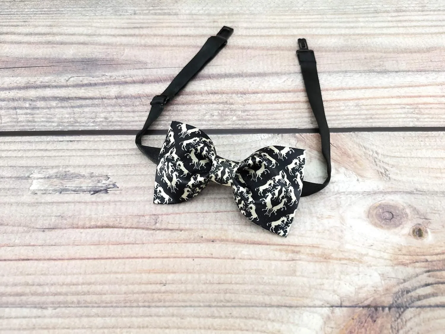 Men's 100% Satin Silk Racehorse Bow Ties Pre-tied Solid Horse Racing Bowtie